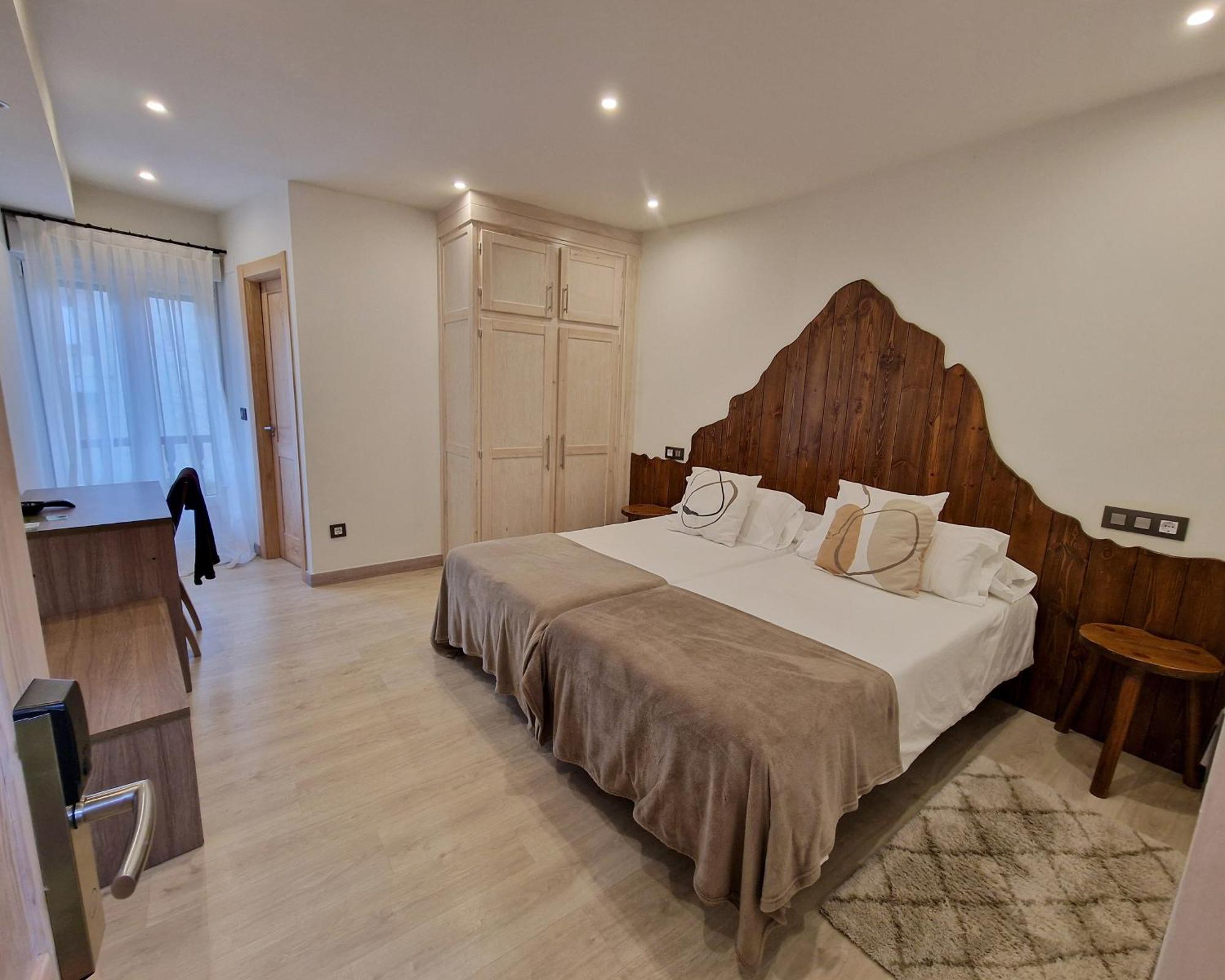 Hostal Remona Espinama Εξωτερικό φωτογραφία