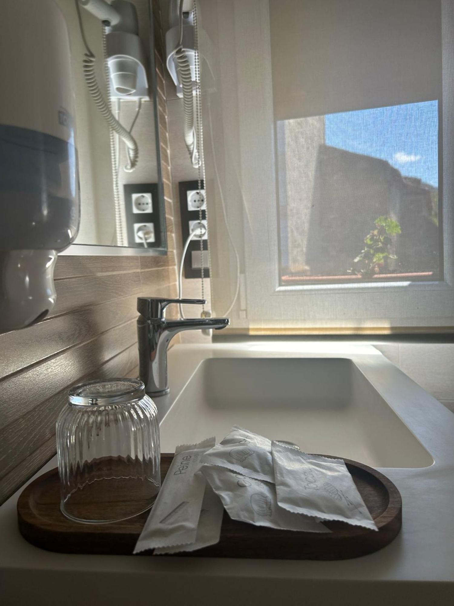 Hostal Remona Espinama Εξωτερικό φωτογραφία